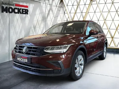 Gebraucht VW Tiguan United 150 PS (110 kW) 2021 Braun SUV