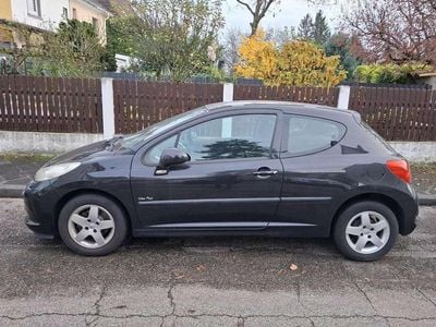 Gebraucht Peugeot 207 Urban Move 73 PS (53 kW) 2009 Limousine