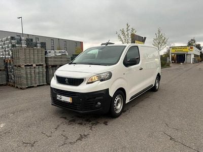 Gebraucht Peugeot Expert Premium 122 PS (89 kW) 2019 Weiß Van