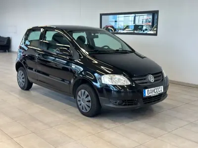 Używany VW Fox Basis 54 KM (39 kW) 2007 Czarny Hatchback