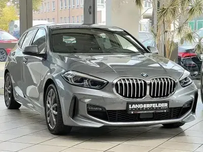 Usata BMW 118 M Sport 150 CV (110 kW) 2023 Grigio Utilitaria