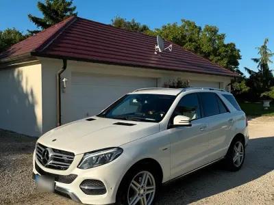 Gebraucht Mercedes GLE250 AMG line 205 PS (150 kW) 2015 Weiß SUV