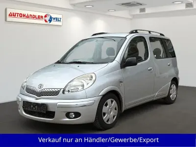 Gebraucht Toyota Yaris 75 PS (55 kW) 2005 Silber Kombi