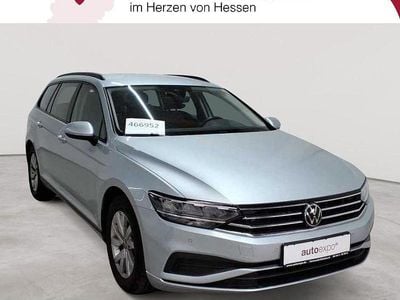 Gebraucht VW Passat 150 PS (110 kW) 2022 Silber Kombi