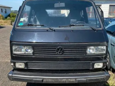Gebraucht VW T3 90 PS (66 kW) 1984 Schwarz Van