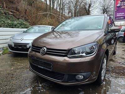 Usata VW Touran Comfortline 150 CV (110 kW) 2014 Marrone Monovolume