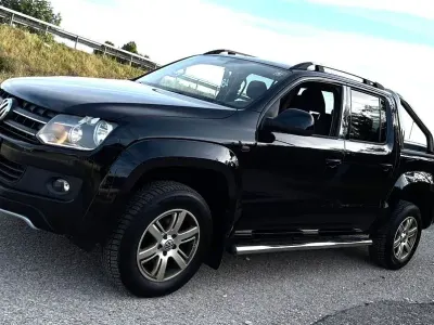 Gebraucht VW Amarok Trendline 179 PS (131 kW) 2014 Schwarz Pickup