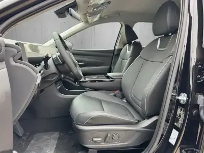 Neu Hyundai Tucson Advanced 160 PS (117 kW) 2025 Schwarz SUV