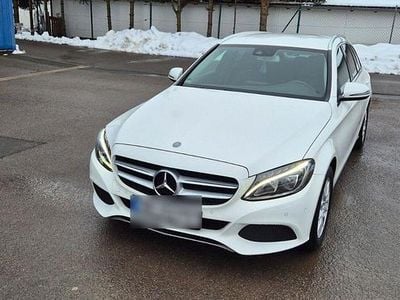 Weiß Gebraucht 2016 Mercedes C220 Avantgarde Kombi | 18.800 € (Fairer Preis)