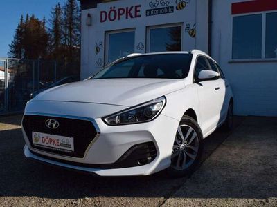 gebraucht Hyundai i30 cw 1.4 T-GDi Navi Kamera Keyless SHZ 1. Hand