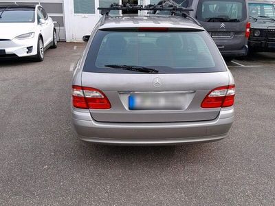 gebraucht Mercedes E220 klasse