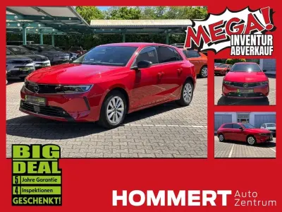 Gebraucht Opel Astra Enjoy 131 PS (96 kW) 2023 Chili rot Kleinwagen