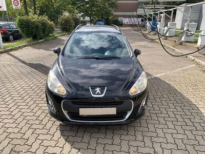 Gebraucht Peugeot 308 SW Access 98 PS (72 kW) 2011 Schwarz Kombi