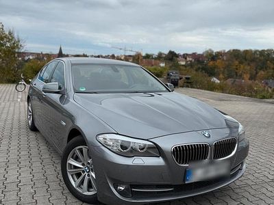 BMW 523