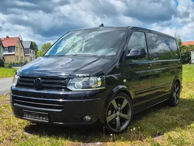 Gebraucht VW Multivan Team 179 PS (131 kW) 2010 Schwarz Van / Kleinbus