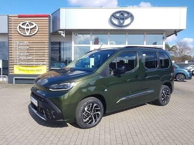 Neu Toyota Proace Verso City 131 PS (96 kW) 2026 Backpacker chaki Kombi