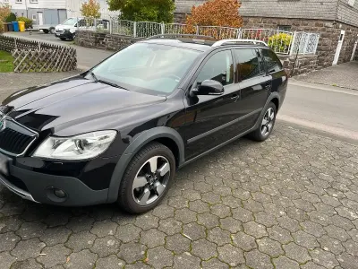Occasion Skoda Octavia Scout Scout 4x4 140 ch (102 kW) 2012 Noir Break