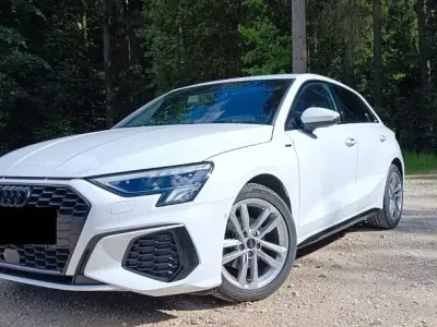Gebraucht Audi A3 S-Line 110 PS (80 kW) 2023 Weiß Limousine