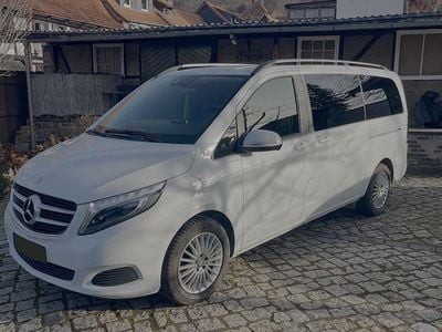 Gebraucht Mercedes V250 Edition 190 PS (139 kW) 2016 Weiß Van / Kleinbus