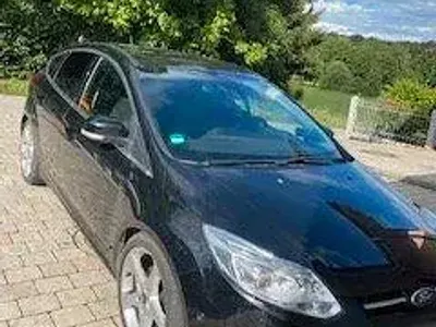 Gebraucht Ford Focus 150 PS (110 kW) 2011 Schwarz Limousine