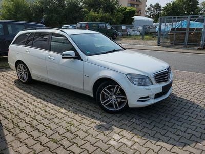 Mercedes C200