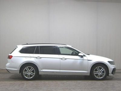 Usata VW Passat GTE 218 CV (160 kW) 2021 Bianco Berlina