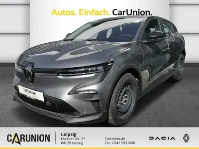 Gebraucht Renault Megane E-Tech Evolution 96 kW (131 PS) 2024 Dolomitgrau Limousine