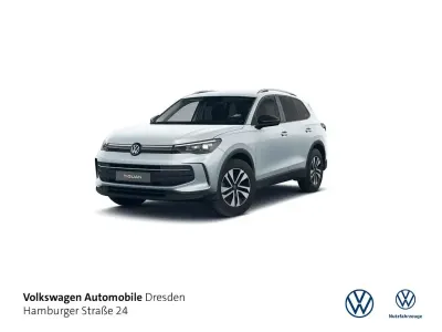 Neu VW Tiguan 131 PS (96 kW) 2026 Oyster silver metallic SUV