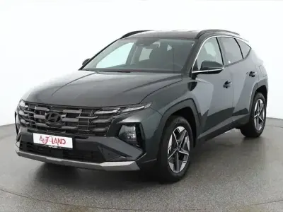 Neu Hyundai Tucson 150 PS (110 kW) 2026 Grün SUV