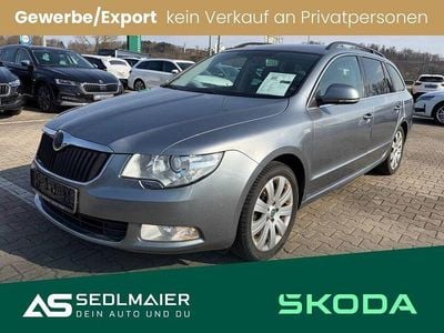 Gebraucht Skoda Superb Family 170 PS (125 kW) 2012 Platingrau Kombi