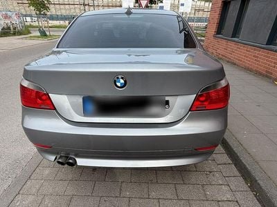 Usata BMW 535 272 CV (200 kW) 2005 Grigio Berlina