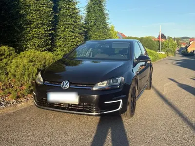 Gebraucht VW Golf VII GTE 204 PS (150 kW) 2016 Schwarz Kleinwagen