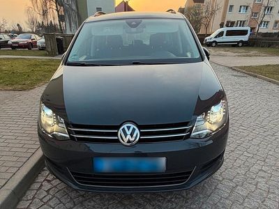 Gebraucht VW Sharan 184 PS (135 kW) 2017 Grau Van / Kleinbus
