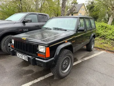 Brugt Jeep Cherokee Limited 184 HK (135 kW) 1994 Sort SUV