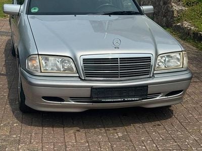 Mercedes C180