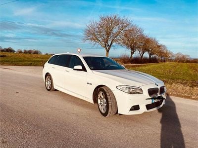 Weiß Gebraucht 2012 BMW 520 M Sport Kombi | 13.500 € (Teuer)