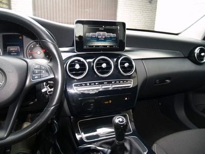 Mercedes C220