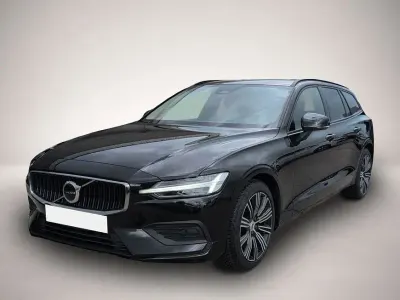 Gebraucht Volvo V60 Core 197 PS (144 kW) 2025 Schwarz Kombi