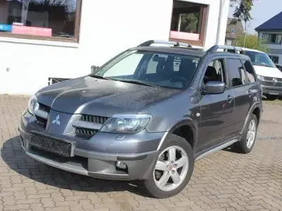 Gebraucht Mitsubishi Outlander Intense 160 PS (117 kW) 2006 Grau SUV