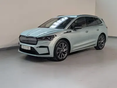 Gebraucht Skoda Enyaq iV SportLine 131 kW (179 PS) 2024 Silber SUV