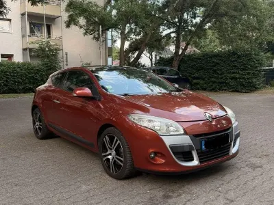 Gebraucht Renault Mégane Coupé Luxe 179 PS (131 kW) 2009 Orange Coupé