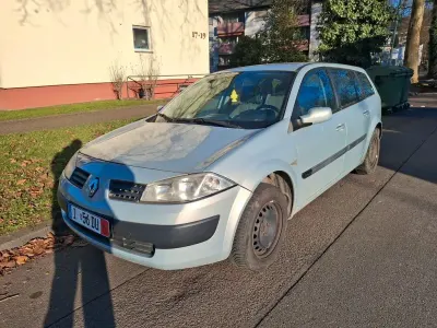 Brugt Renault Mégane II Authentique 113 HK (83 kW) 2004 Sølv Sedan