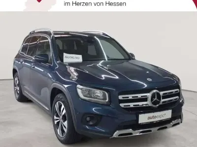 Gebraucht Mercedes GLB200 Progressive 163 PS (119 kW) 2023 Denimblau metallic SUV