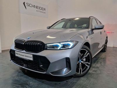 Gebraucht BMW 330e M Sport 184 PS (135 kW) 2024 Grau Kombi