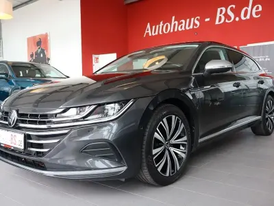 Gebraucht VW Arteon 150 PS (110 kW) 2023 Grau Limousine