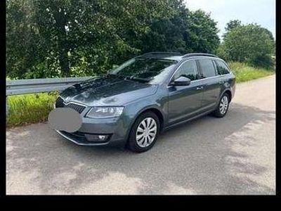 Gebraucht Skoda Octavia Style 150 PS (110 kW) 2016 Kleinwagen