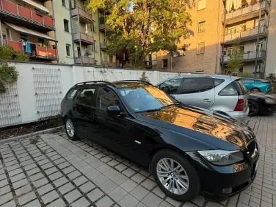Gebraucht BMW 318 185 PS (136 kW) 2010 Schwarz Kombi