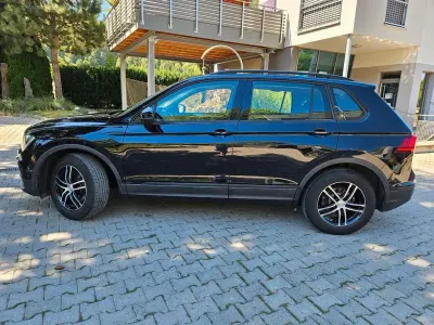 Gebraucht VW Tiguan 150 PS (110 kW) 2019 Schwarz SUV