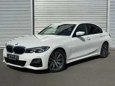Gebraucht BMW 320 M Sport 190 PS (139 kW) 2020 Alpinweiss iii Limousine