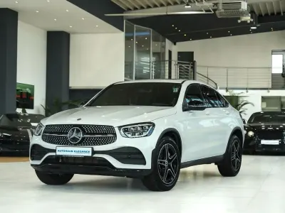 Gebraucht Mercedes GLC300 AMG line 258 PS (189 kW) 2019 Weiß SUV